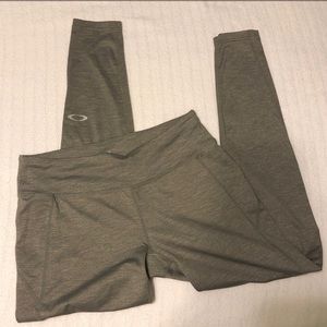 Oakley Hydrolix Athletic Leggings Sz M